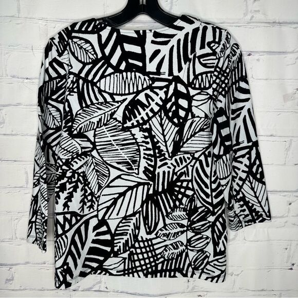 Ruby Rd. small black & white top - Picture 2 of 5